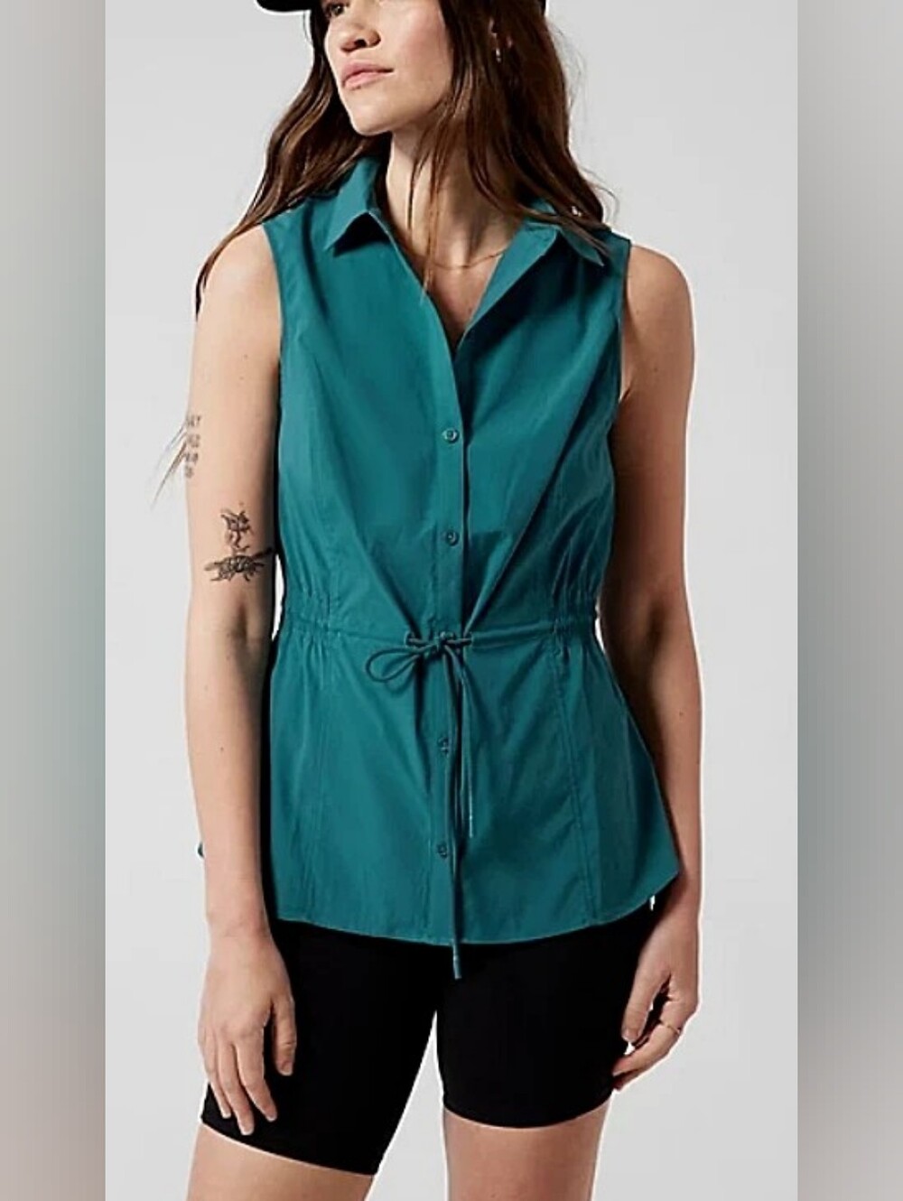 Athleta Teal Levitate Poplin Button Down Tank